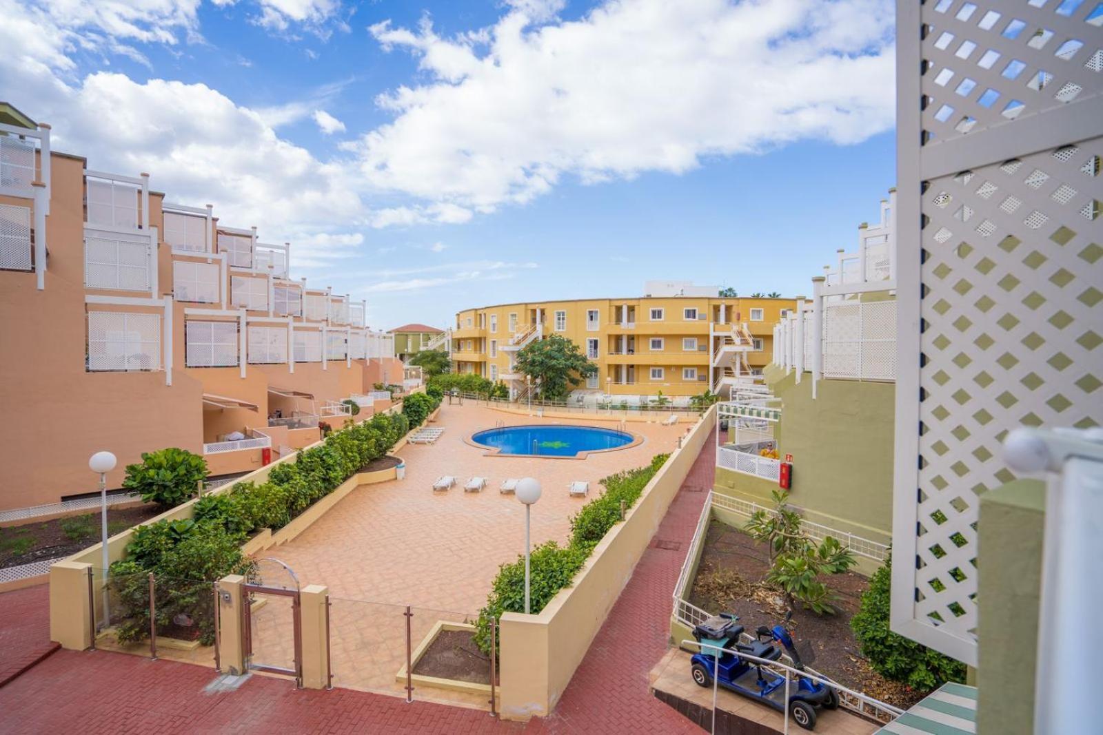 Aparthotel Orlando 85 Complex - Costa Adeje Esterno foto